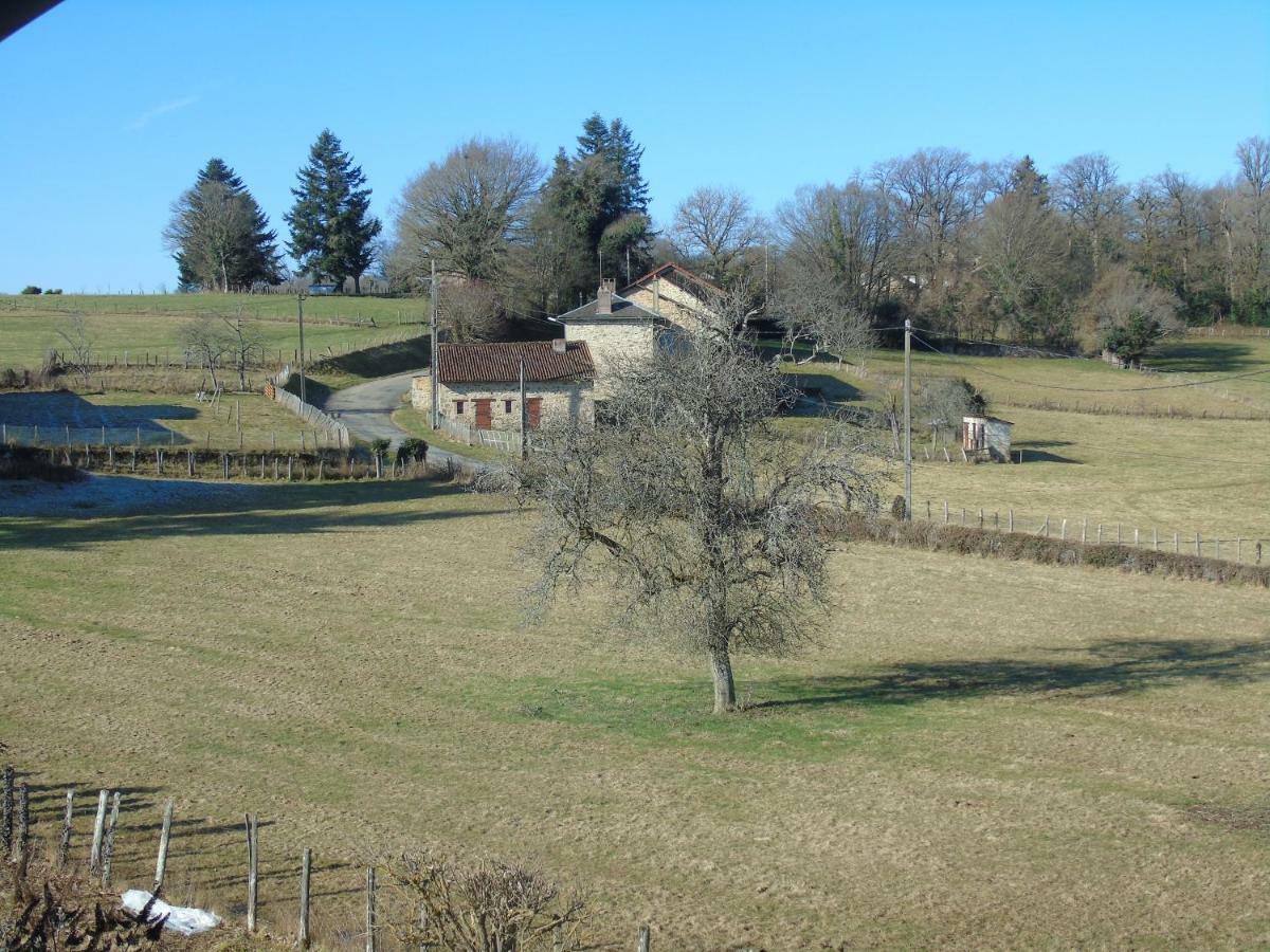 Bed and Breakfast Puy Larousse Farm House Linards Экстерьер фото