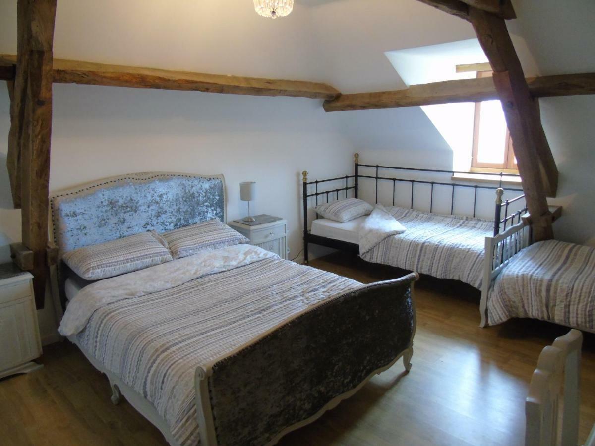 Bed and Breakfast Puy Larousse Farm House Linards Экстерьер фото